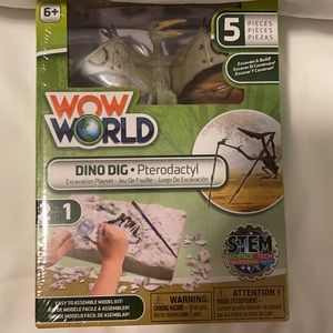 Wow World Dino Dig Pterodactyl-NIB Sealed
